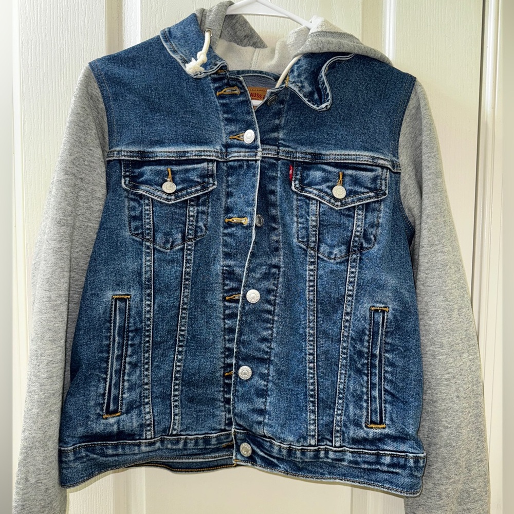 Woman’s Levi denim jacket with hoodie arms and hood
